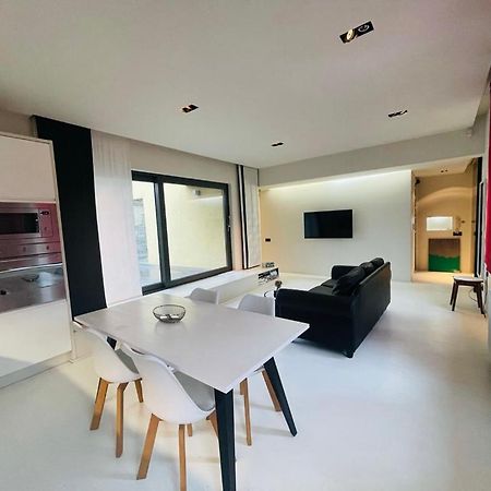 Down Town Penthouse With Private Parking Apartment Brussel Bagian luar foto