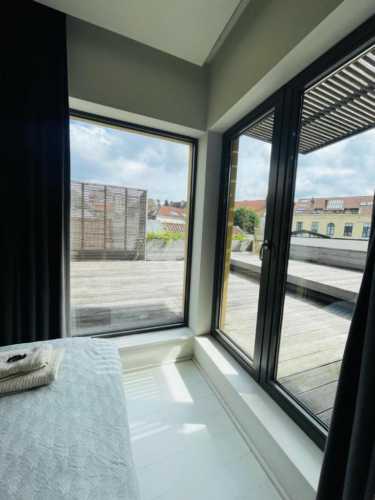 Down Town Penthouse With Private Parking Apartment Brussel Bagian luar foto