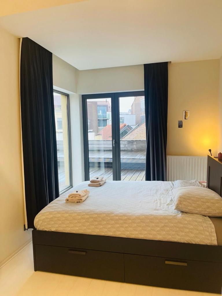 Down Town Penthouse With Private Parking Apartment Brussel Bagian luar foto